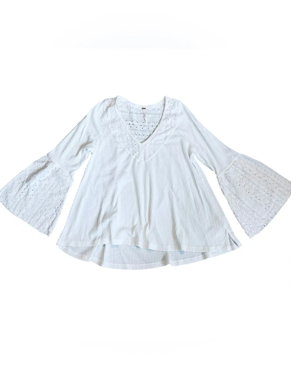 Free People Women’s Sz S White Eyelet Lace Top Bell Sleeve Parisian Nights Knit